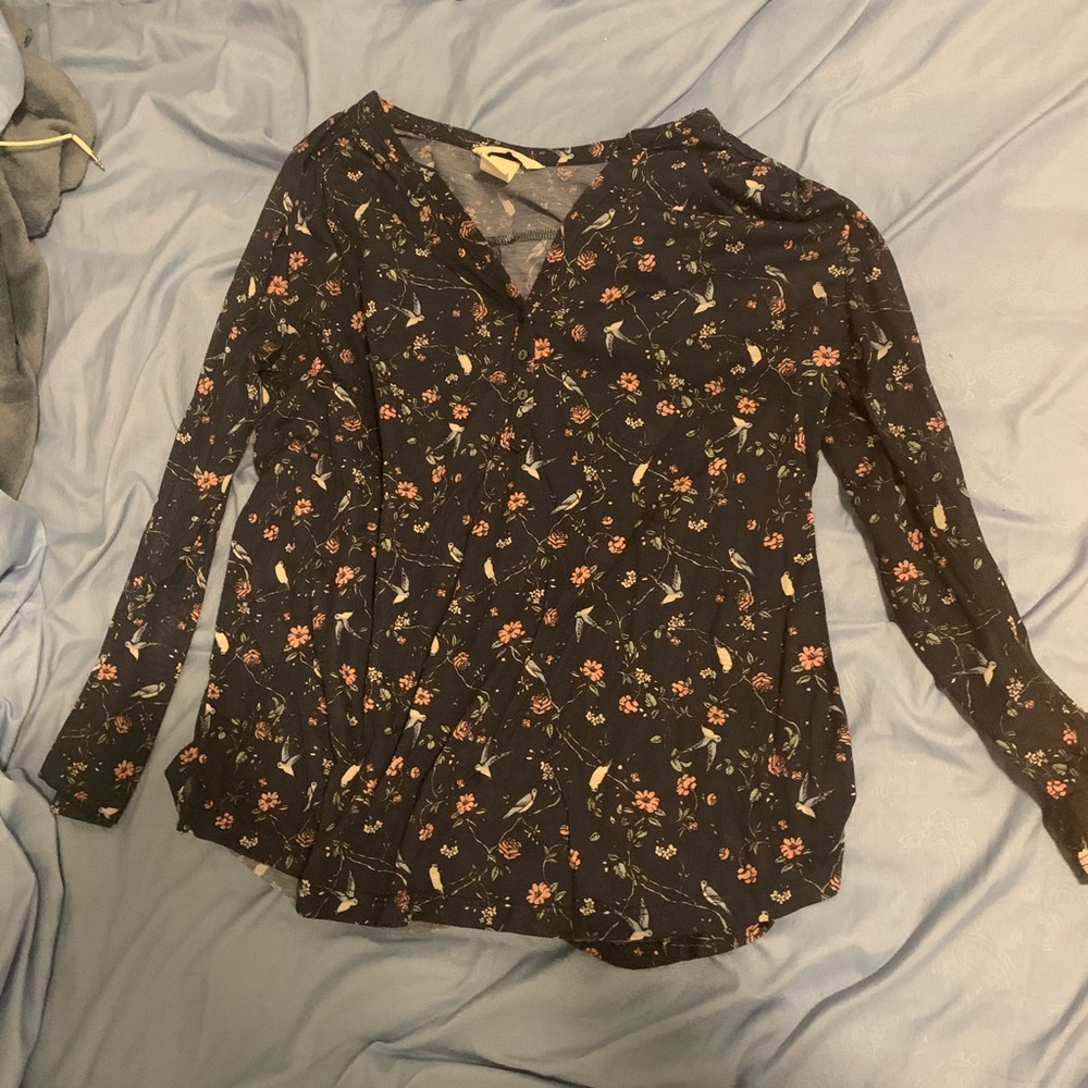 Long sleeve floral shirt